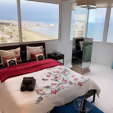 Larnaca Seaview Rooms מראה חיצוני תמונה