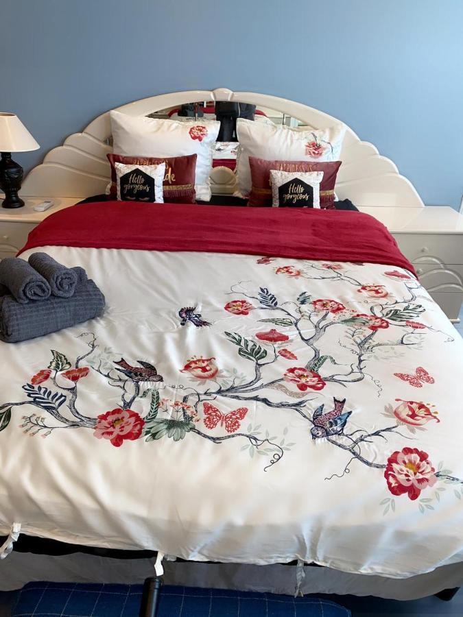 Larnaca Seaview Rooms מראה חיצוני תמונה