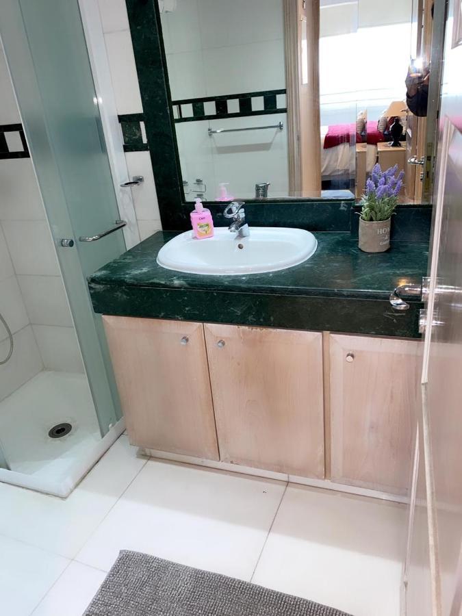 Larnaca Seaview Rooms מראה חיצוני תמונה