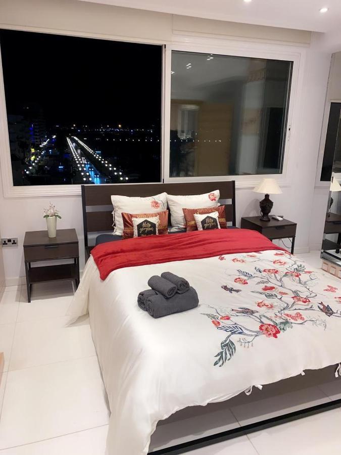 Larnaca Seaview Rooms מראה חיצוני תמונה